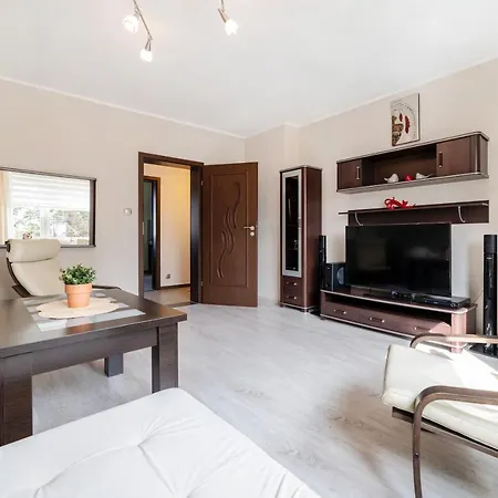 Wenge Apartment Jastarnia
